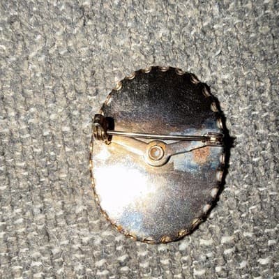 Vintage Oval Multicolor Floral Rose Brooch Pin - gold toned back - Thumbnail 3