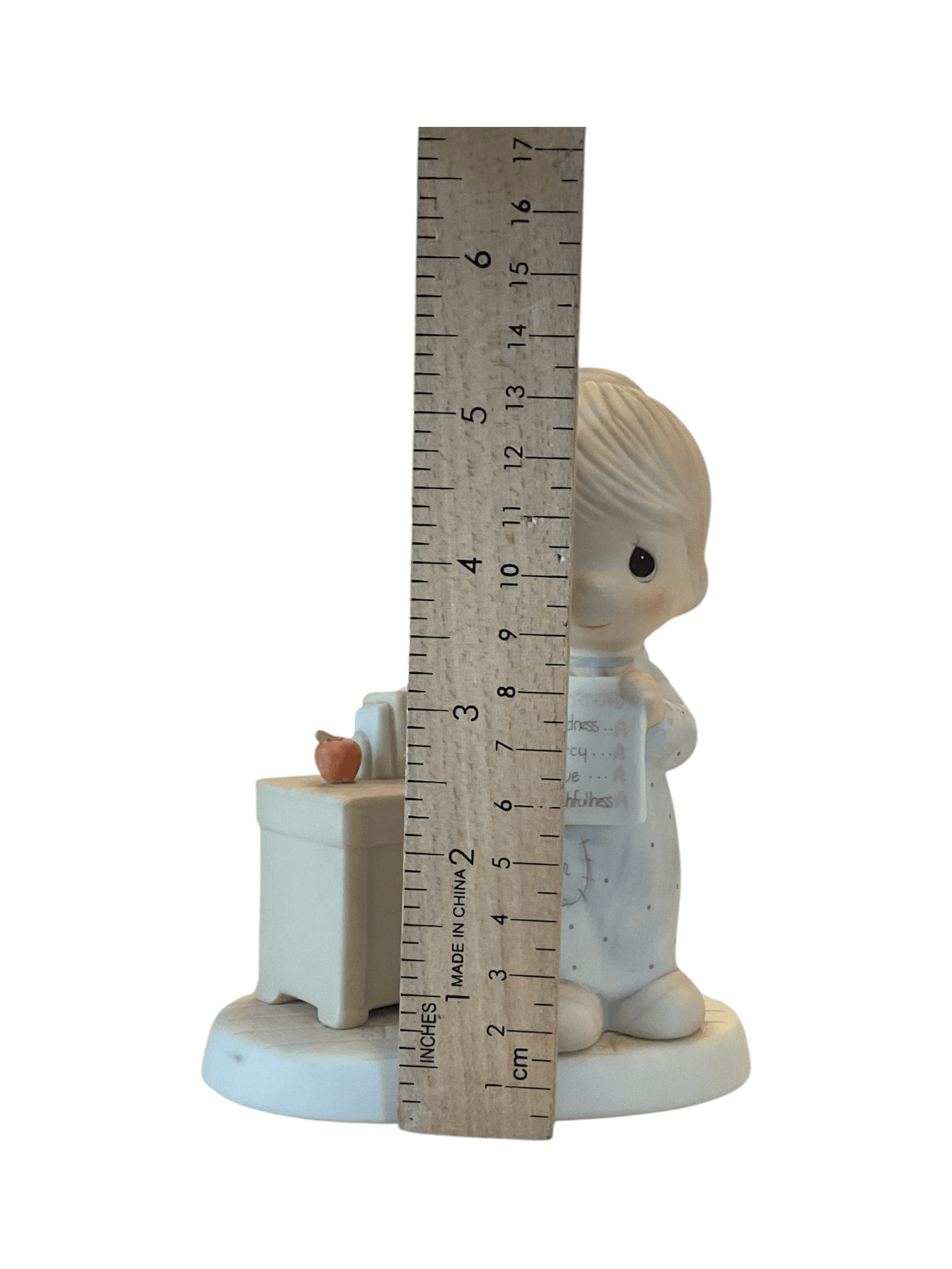 Precious Moments "Love Never Fails" Figurine - Thumbnail 7