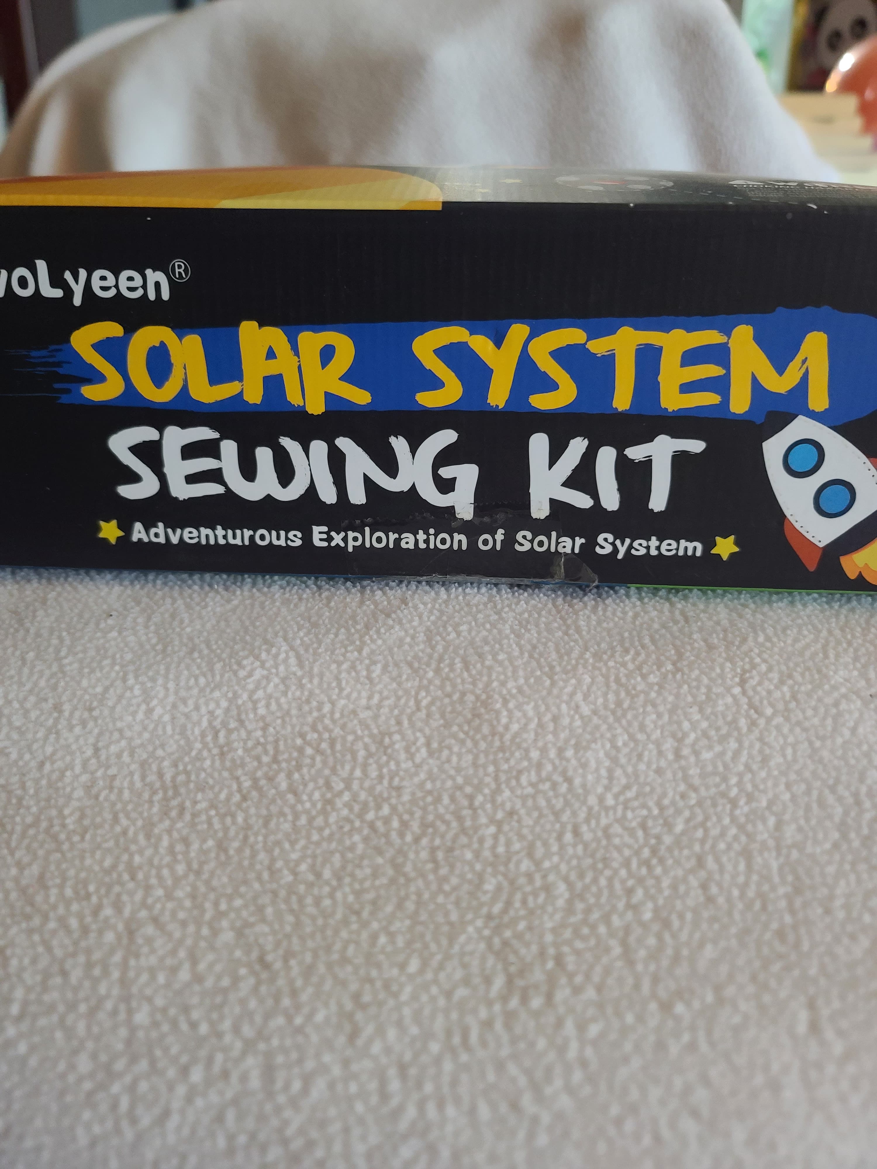 CiyvoLyeen Solar System Sewing Kit Ages 7+ - Thumbnail 4