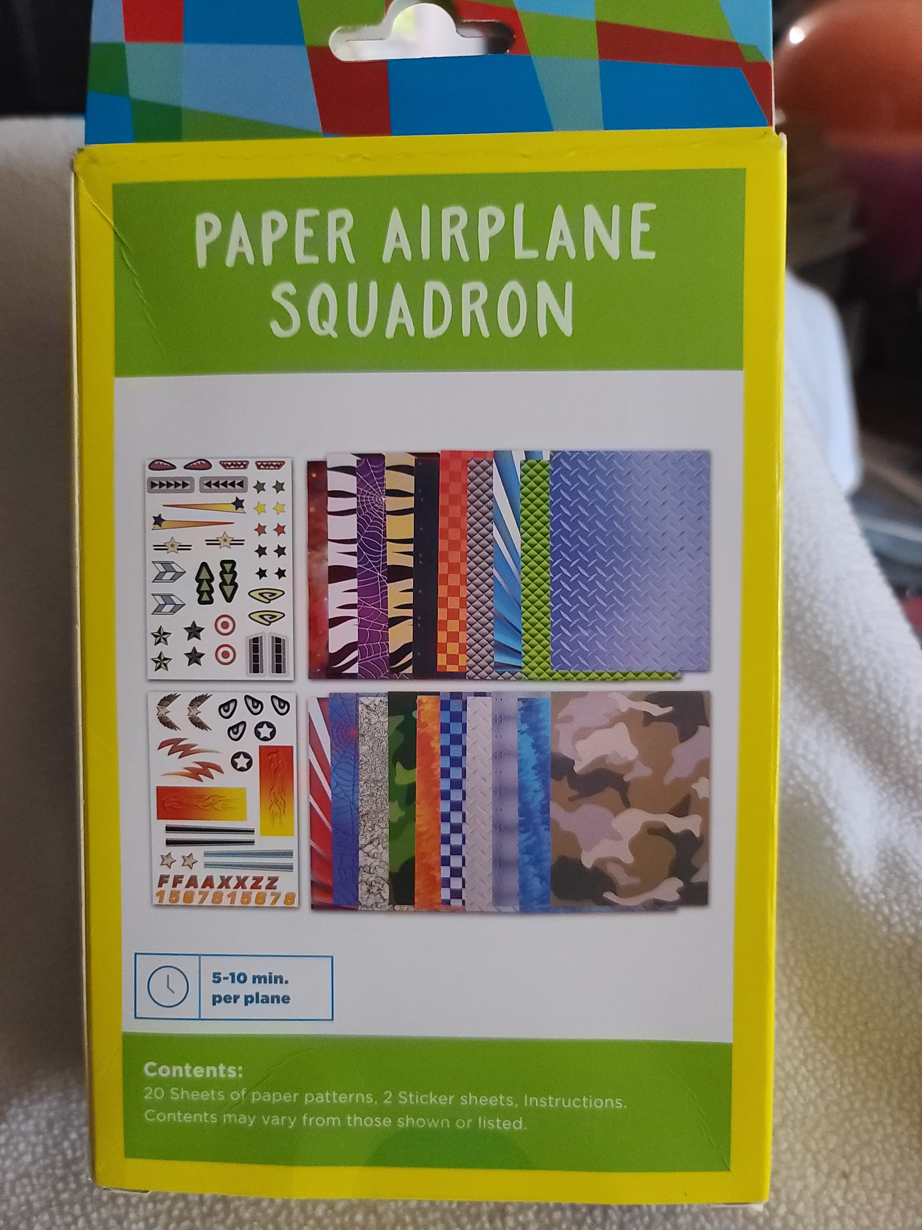 Creativity For Kids Paper Airplane Squadron Kit Ages 6+ - Thumbnail 3
