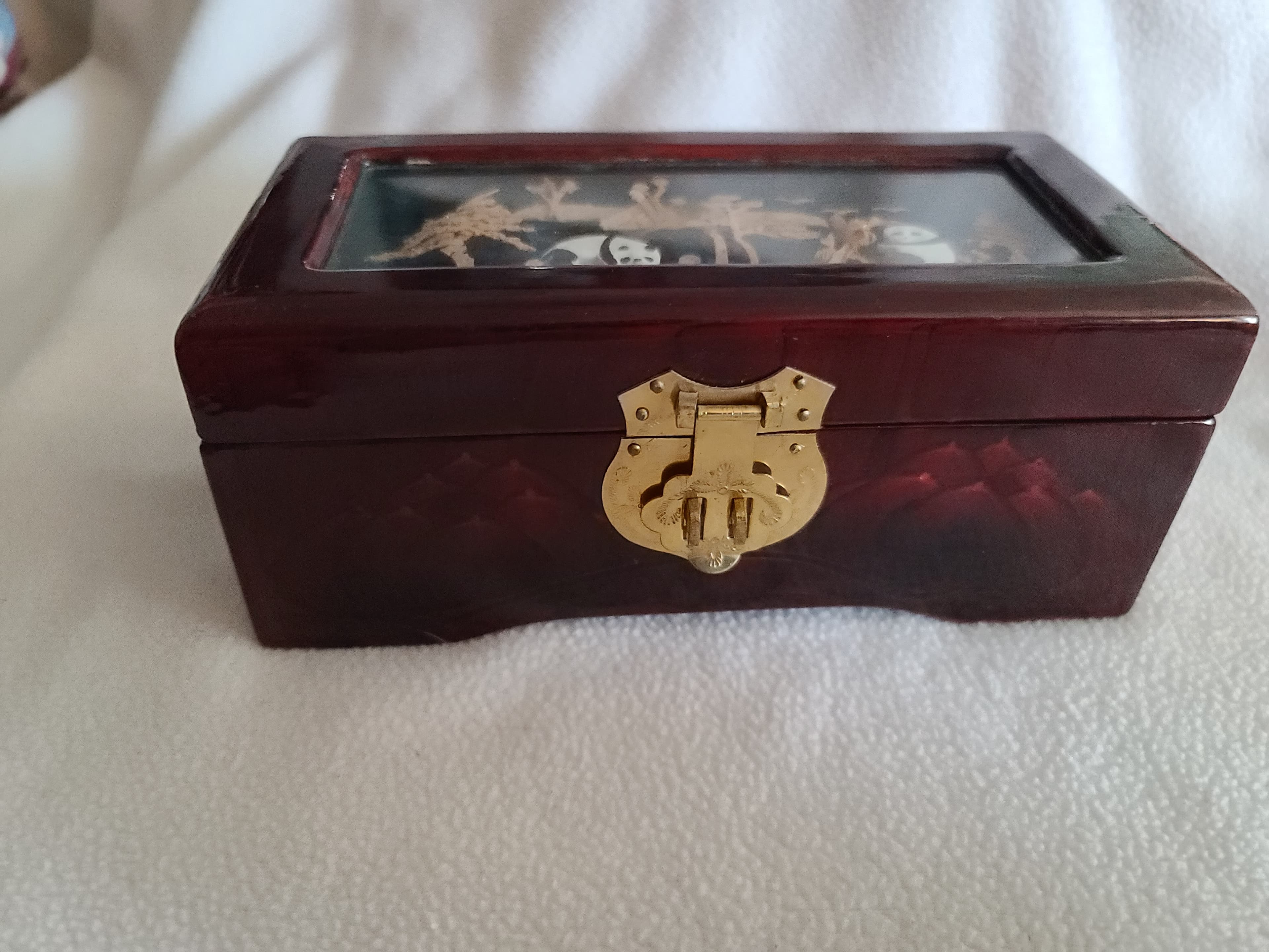 Panda Design Jewelry Box with Red Interior - Thumbnail 4