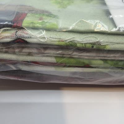 COVERED BRIDGES in Spring Bridges Tour Quilt Kit #KT-15820 Riley Blake 72"X72" - Thumbnail 4