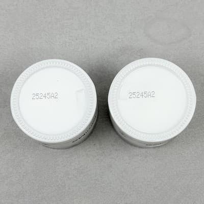 2 PACK MiamiMD Miami MD Age Defying Lift & Firm Cream For Neck And Face NEW - Thumbnail 4