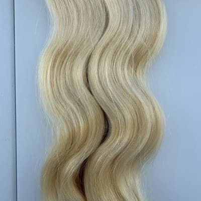 2x Glam Seamless 20” Body Wave Tape in Hair Extensions Light Golden Blonde #22 - Thumbnail 3