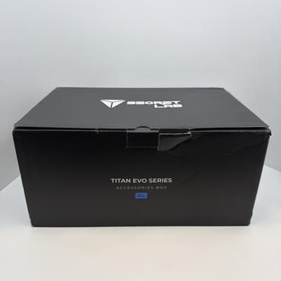 Secretlab Titan Evo Series XL Accessories Box Replacement Parts And Armrest Tops - Thumbnail 3