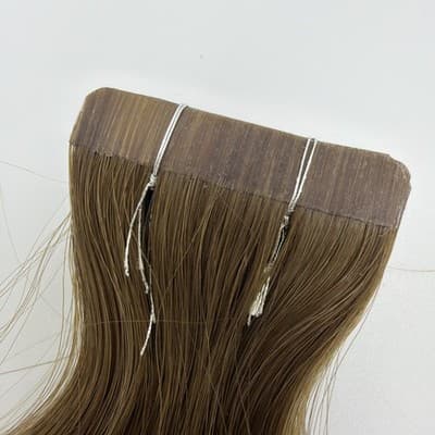 Glam Seamless 20” Body Wave Tape in Hair Extensions Golden Brown Golden Blonde - Thumbnail 2
