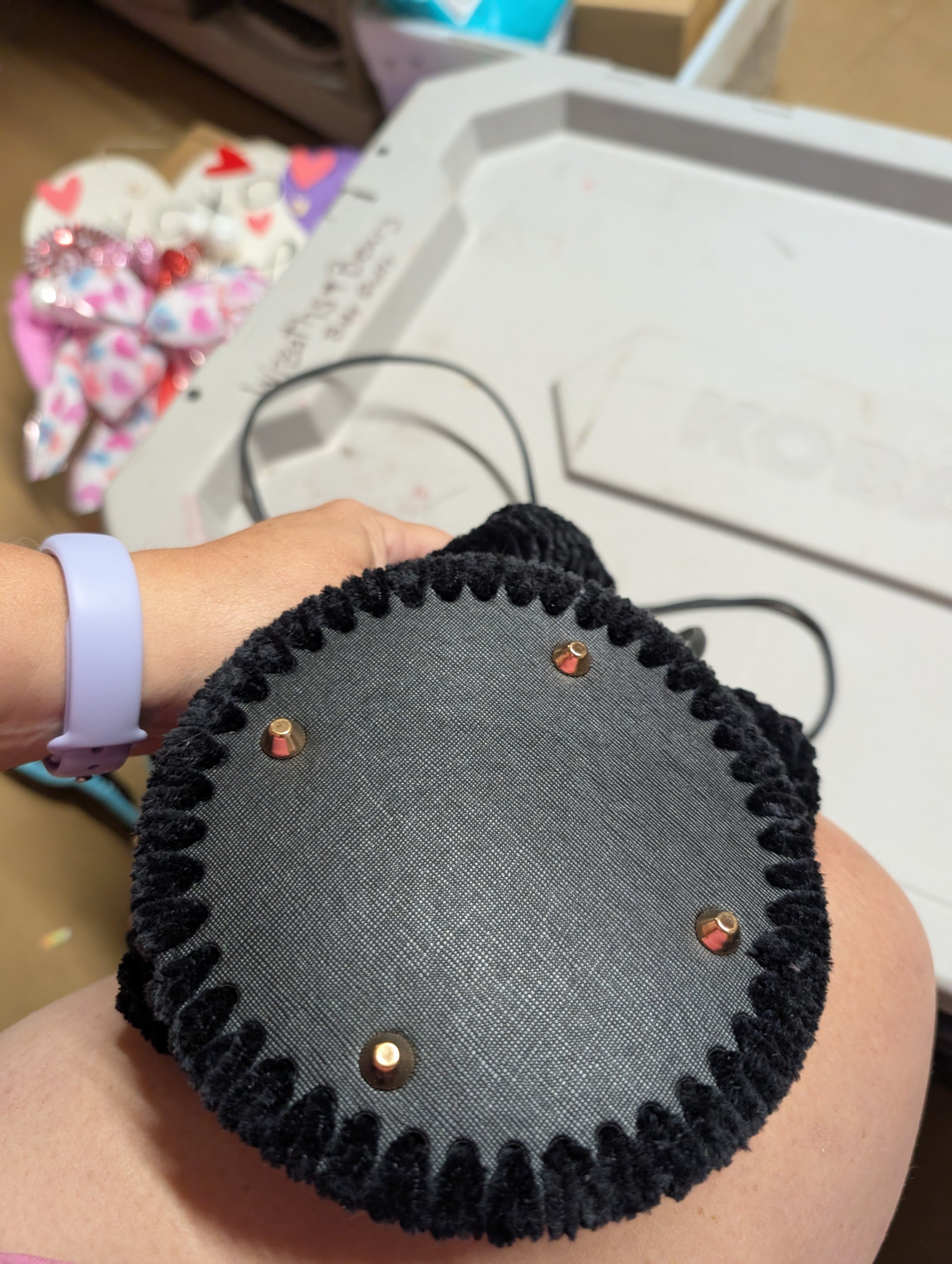 Black and Pink crocheted cinch Bag with Drawstring - Thumbnail 4