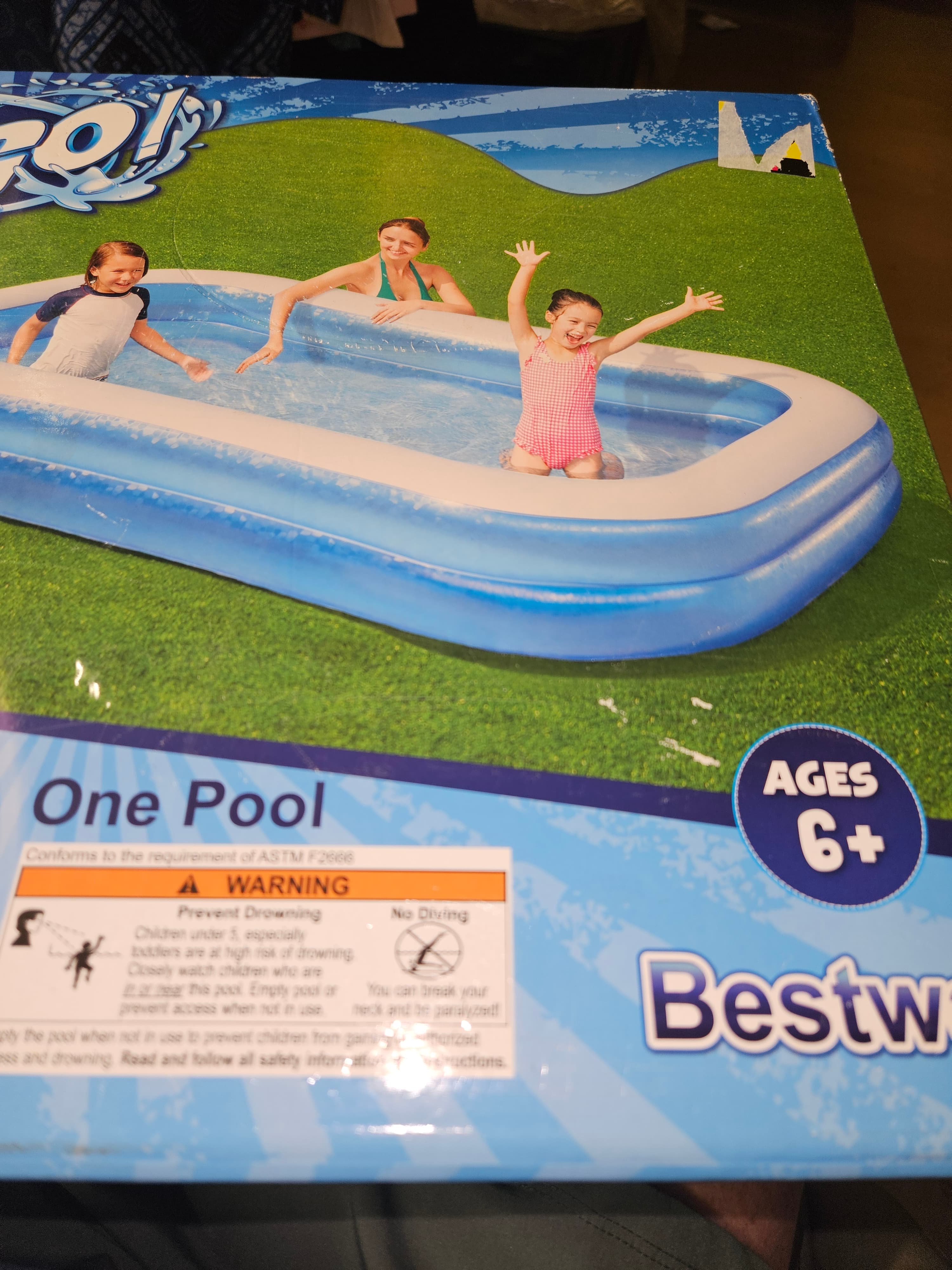 Bestway H2OGO! Family Pool Ages 6+ - Thumbnail 3