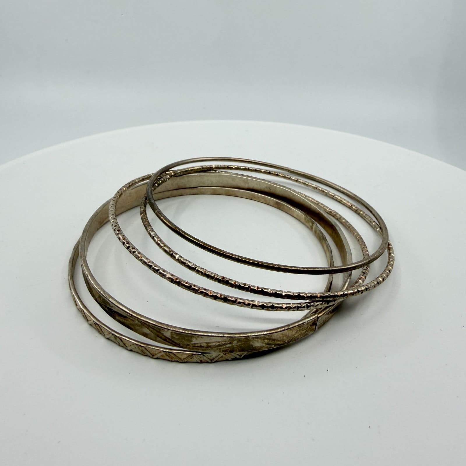 Stacked Silver Tone Bangle Bracelet Set Textured Boho Statement Stack Classic - Thumbnail 3