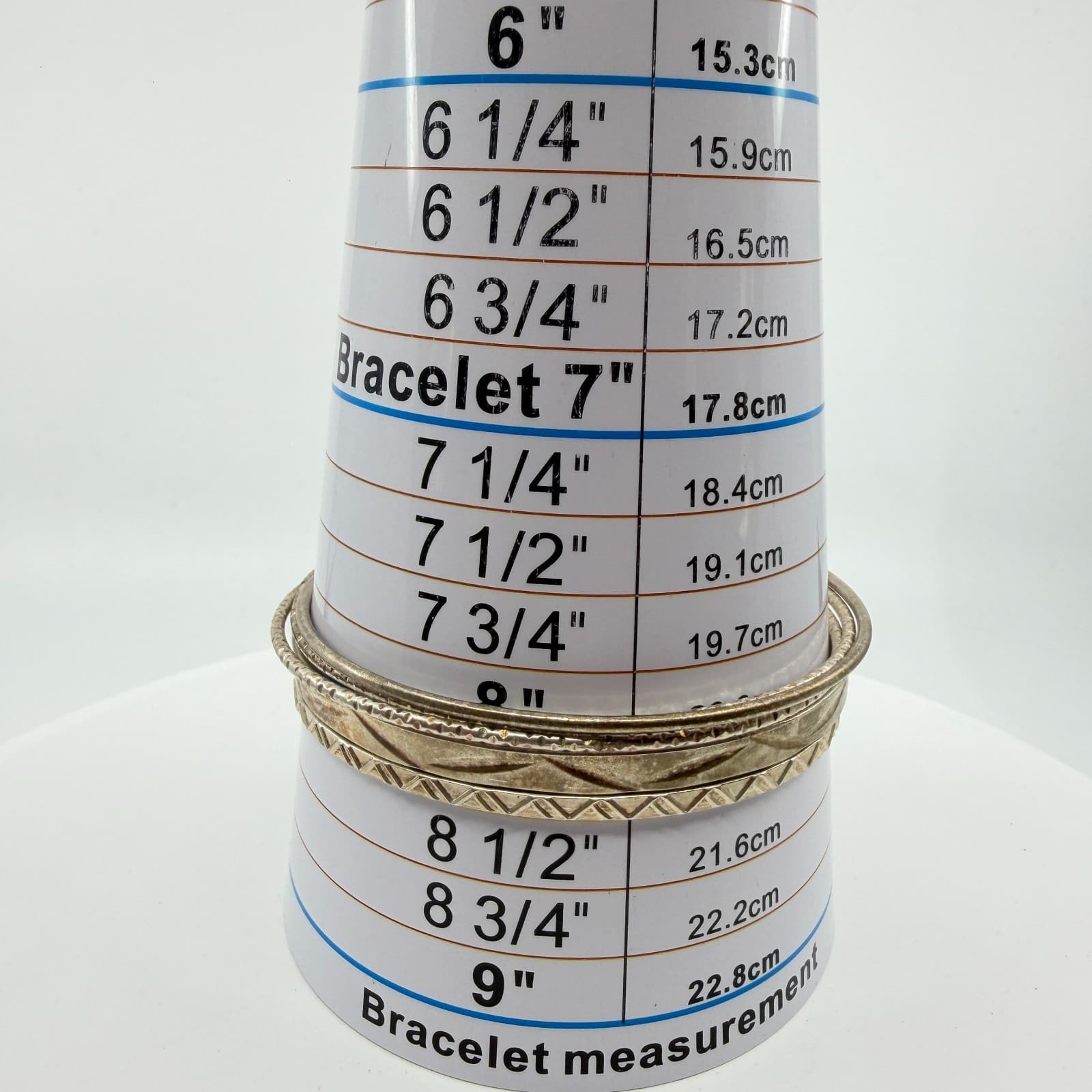 Stacked Silver Tone Bangle Bracelet Set Textured Boho Statement Stack Classic - Thumbnail 9