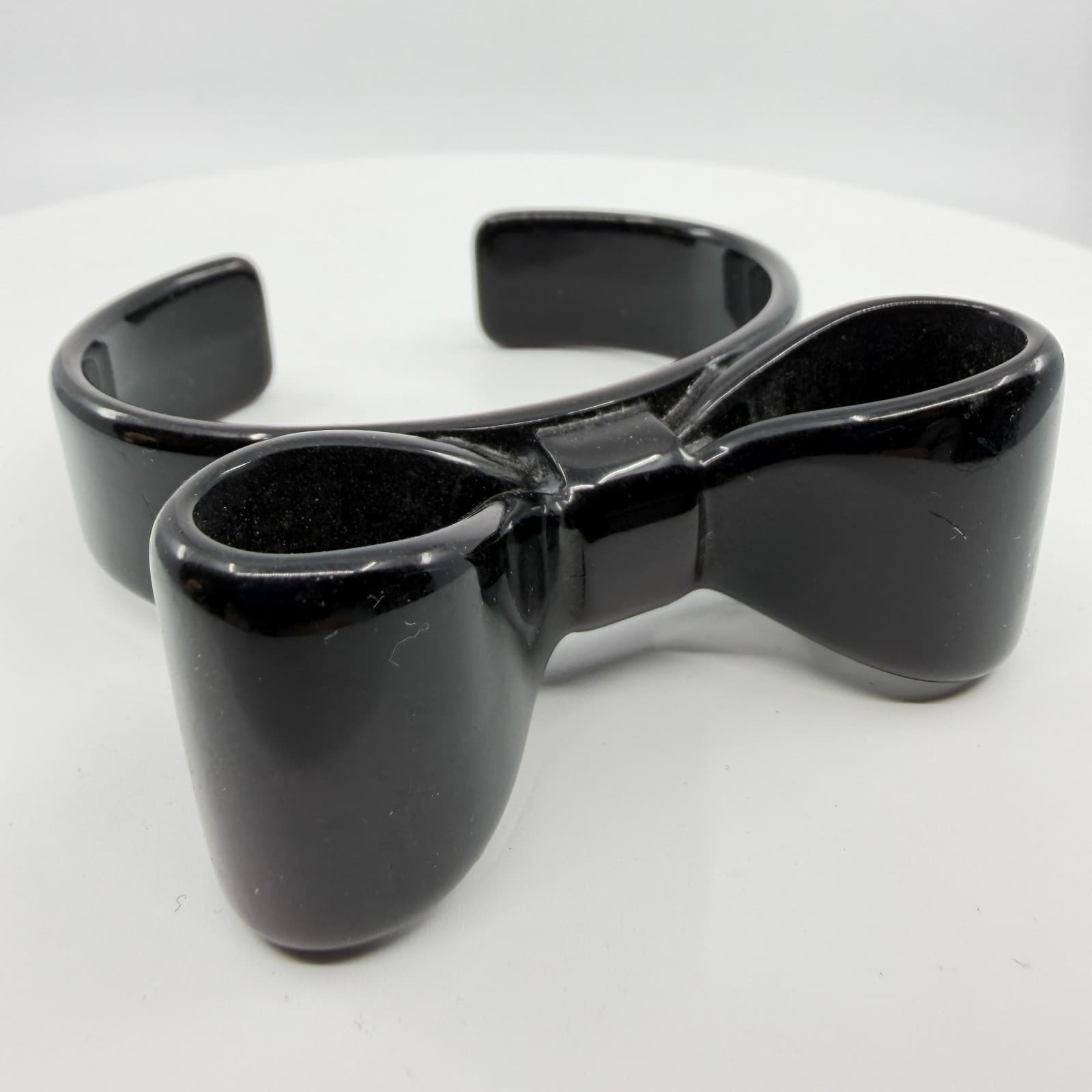 Chic Black Bow Statement Cuff Bracelet Minimalist Bold Coquette Style Accessory - Thumbnail 2