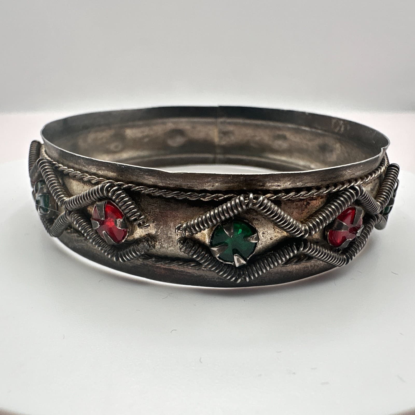 Vintage 80s Silver Tone Bangle Tribal Ruby Green Stone Cuff Bracelet jewelry