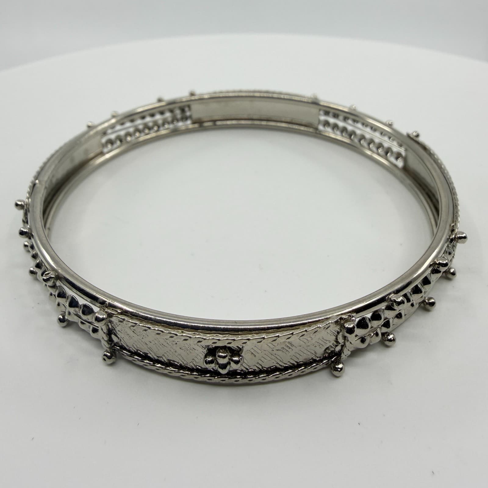 Silver Tone Textured Bangle Bracelet Etched Pattern Stackable Statement Jewelry - Thumbnail 2