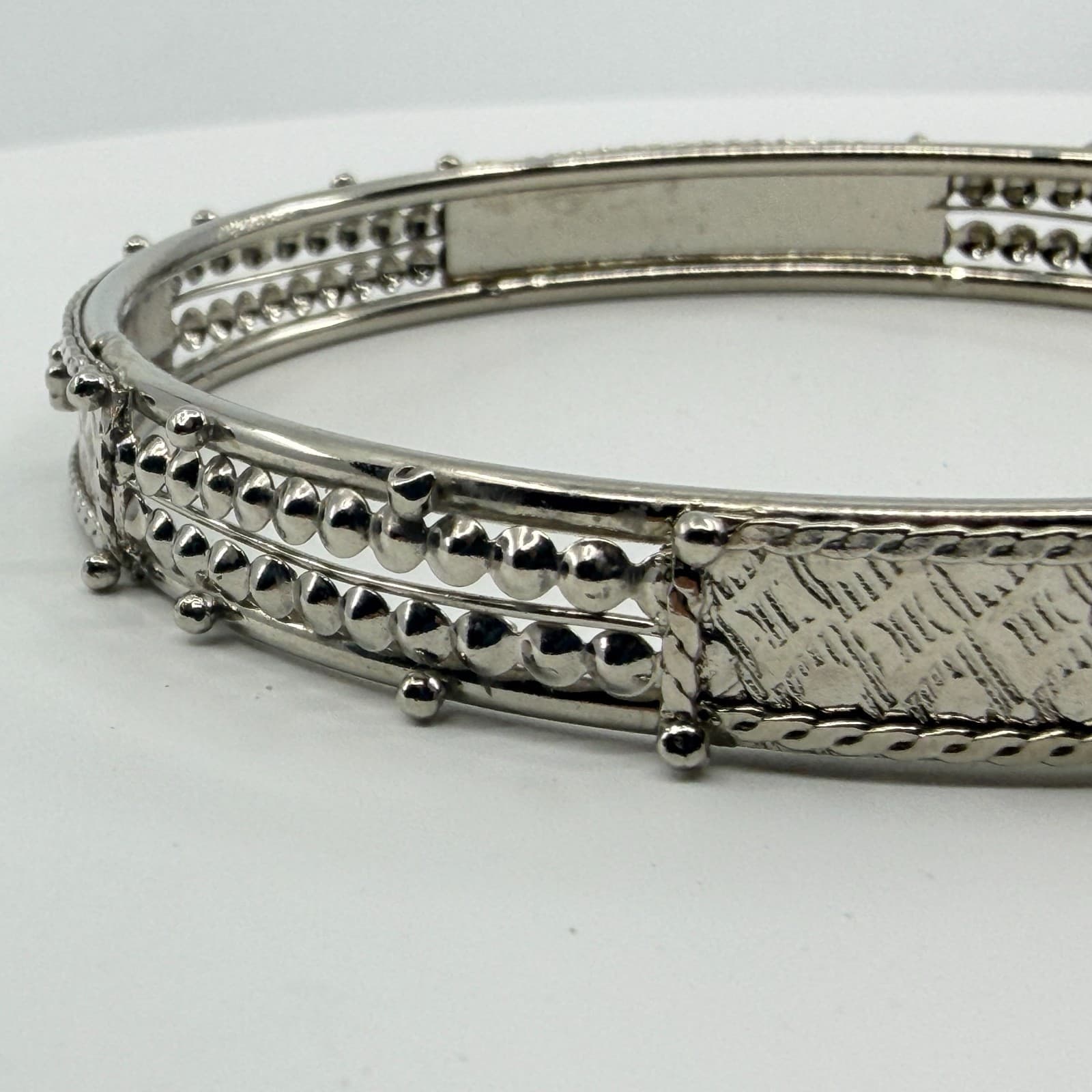 Silver Tone Textured Bangle Bracelet Etched Pattern Stackable Statement Jewelry - Thumbnail 3