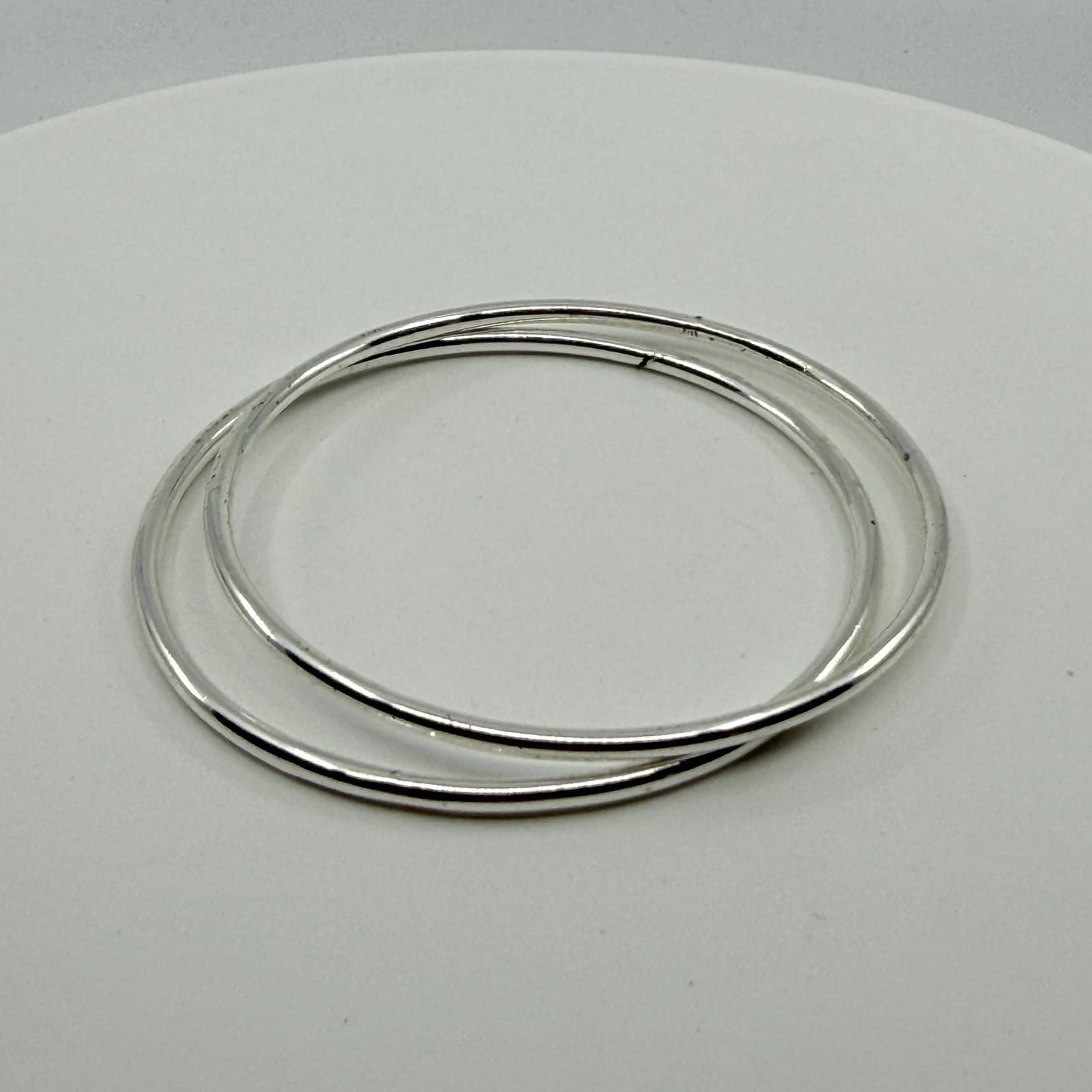Y2K Minimalist Silver Tone Bangle Bracelet Set Stackable Trendy Simple Accessory - Thumbnail 5