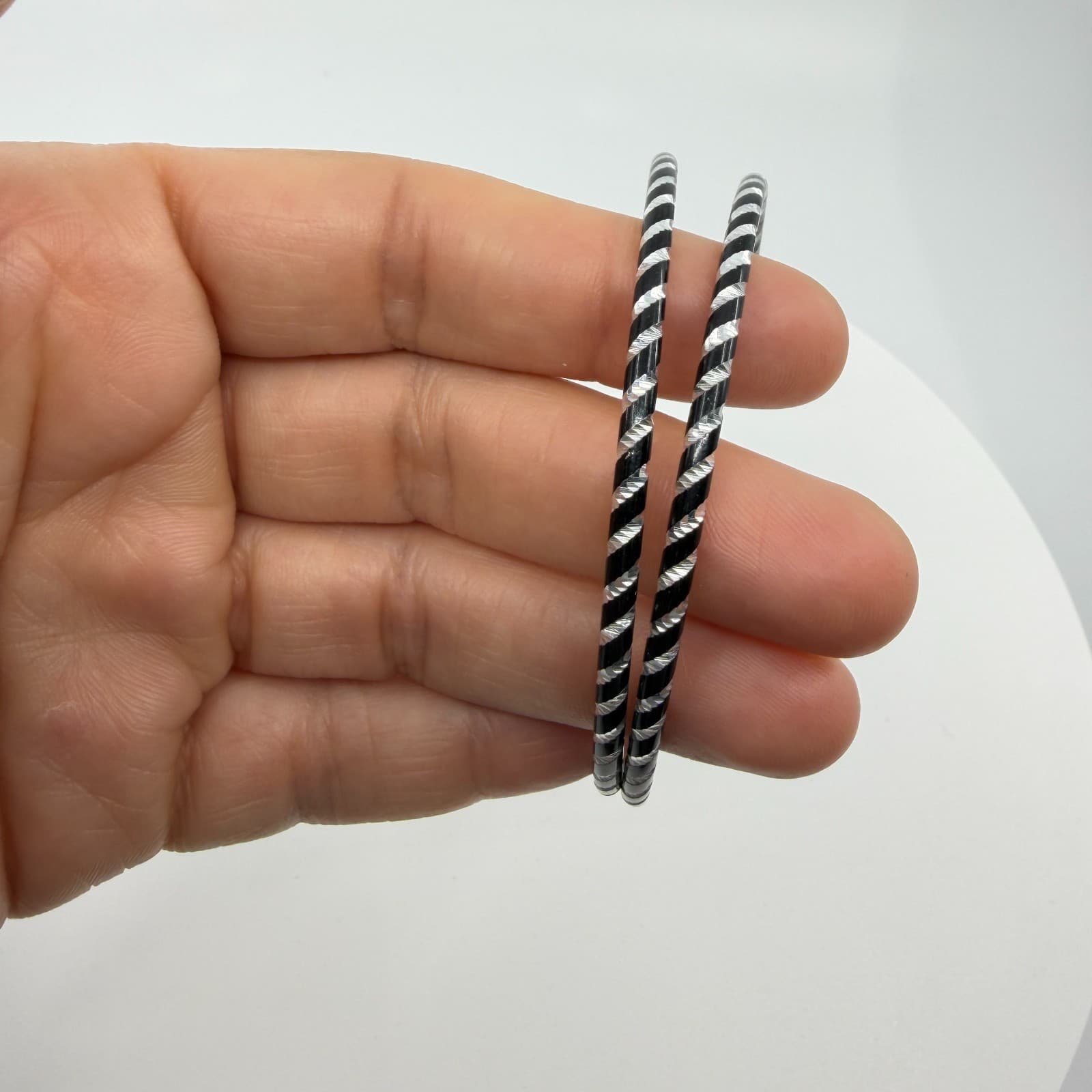 Set of 2 Thin Stackable Black and Silver Tone Bangle Bracelets Geometric Boho - Thumbnail 2