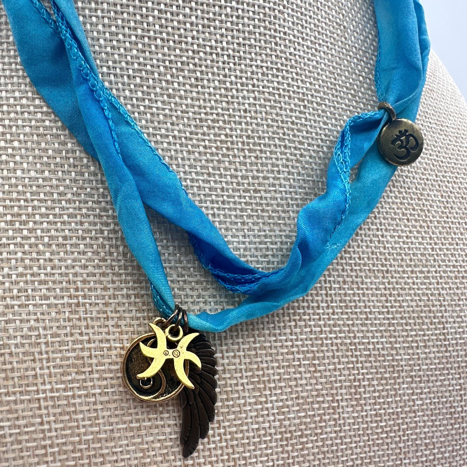 Vintage 80s Style Blue Silk Scarf Necklace Om Coin Celestial Moon Charm Jewelry - Thumbnail 7