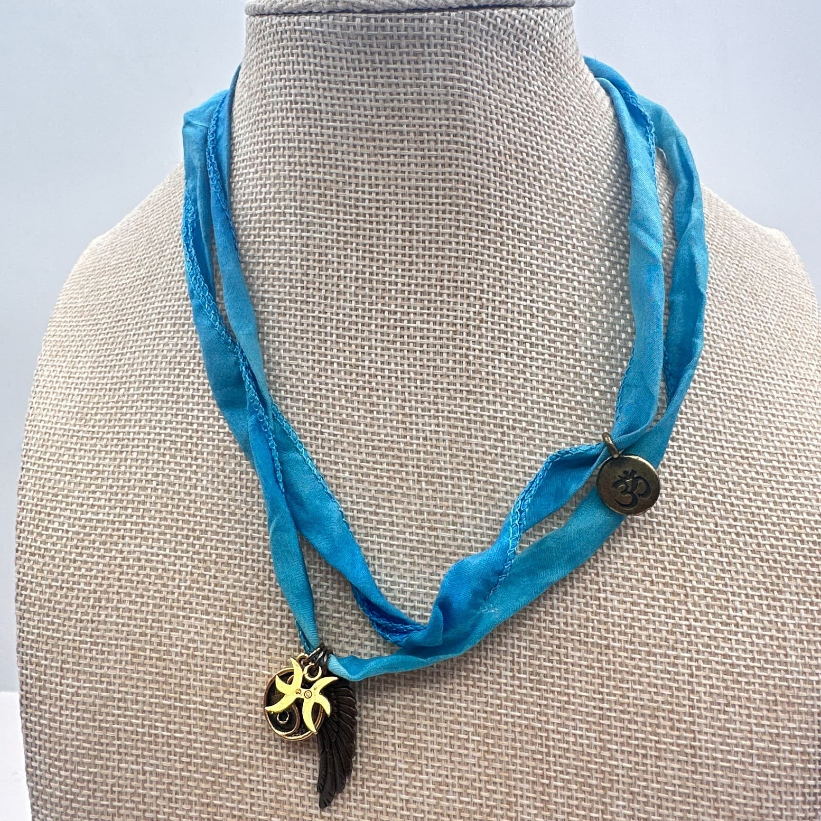 Vintage 80s Style Blue Silk Scarf Necklace Om Coin Celestial Moon Charm Jewelry - Thumbnail 5