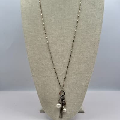 Vintage Y2K Silver Tone Tassel Faux Pearl Rhinestone Pendent Necklace Jewelry - Thumbnail 2