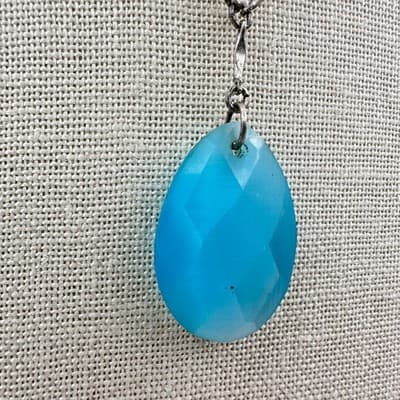 Vintage Y2K Avon Blue Teardrop Pendant Necklace Silver Tone Statement Jewelry - Thumbnail 4