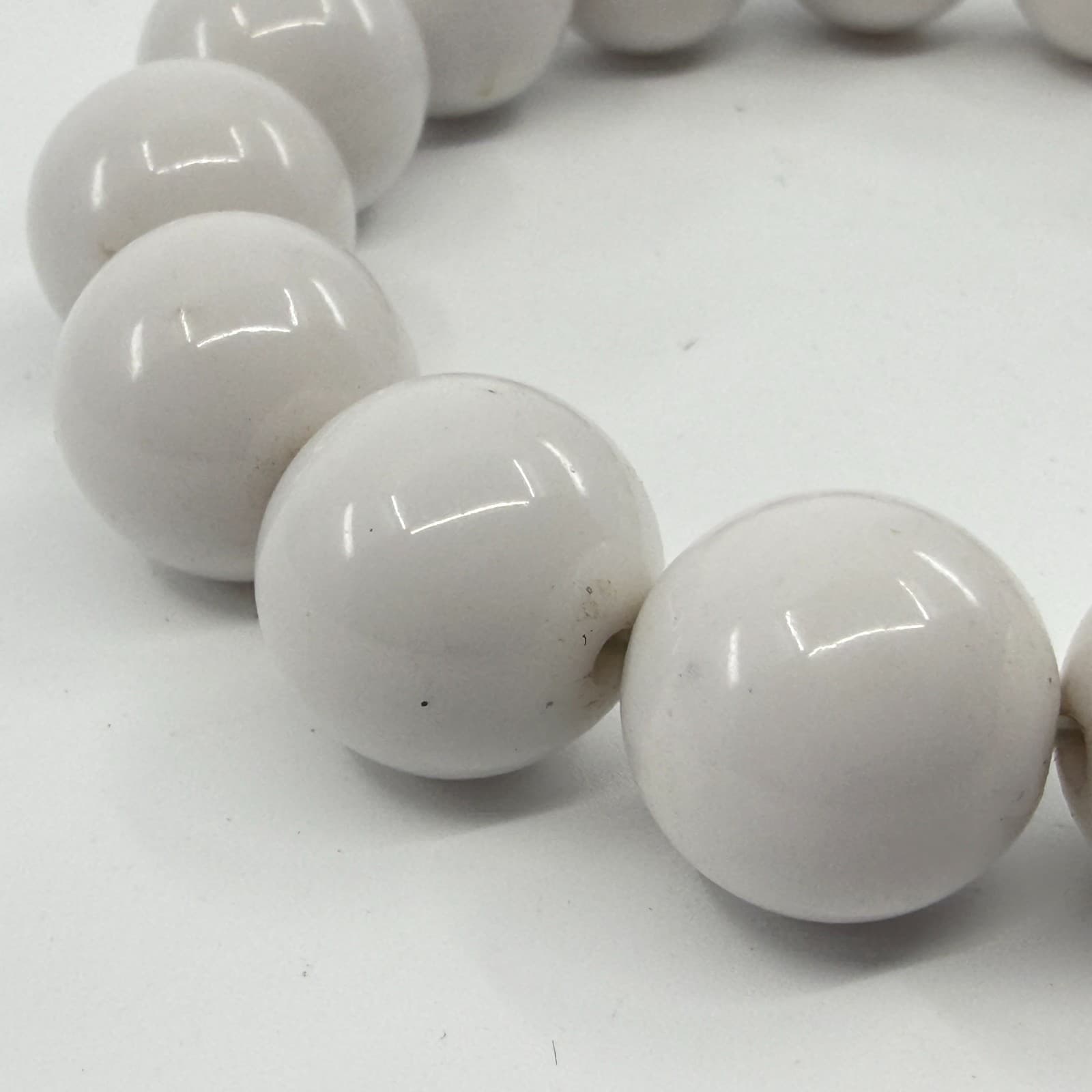 Minimalist Chunky White Bead Stretch Bracelet Statement Jewelry Boho Stack Gift - Thumbnail 4