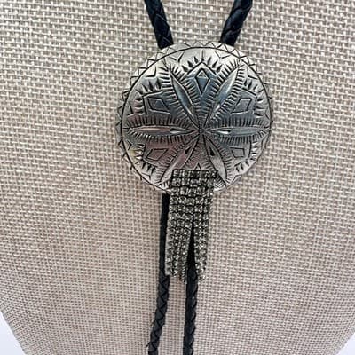 Vintage Y2K Silver Tone Clear Rhinestone Fringe Bolo Tie Cowgirl Jewelry - Thumbnail 3