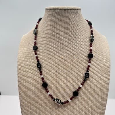 Vintage Y2K Red Black Beaded Necklace Silver Tone Accents Boho Style Jewelry - Thumbnail 6