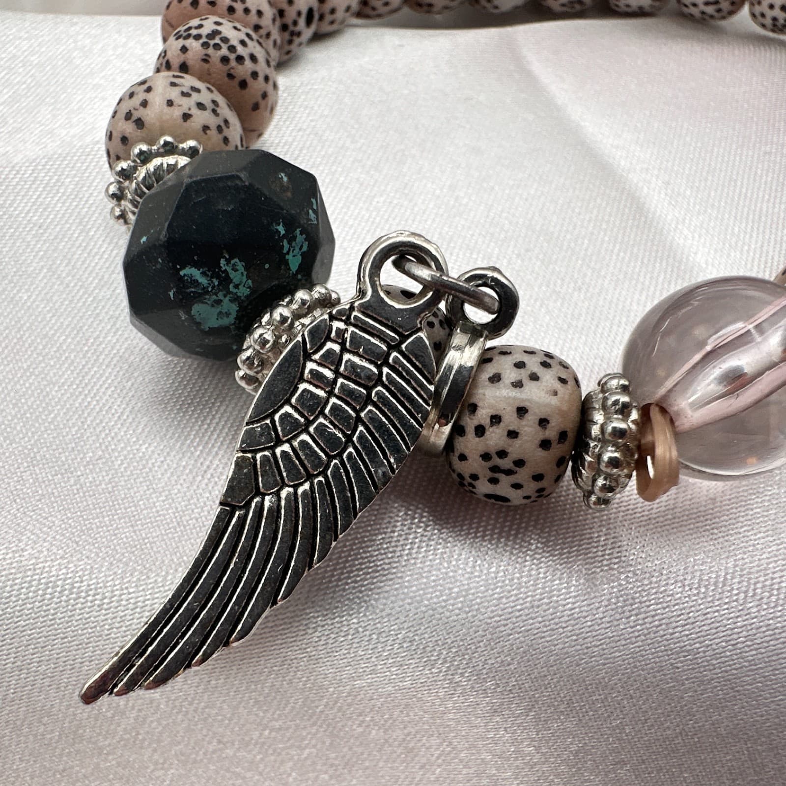Vintage 80s Spotted Seed Bodhi Bead Bracelet Silver Tone Wing Charm Zen Jewelry - Thumbnail 4
