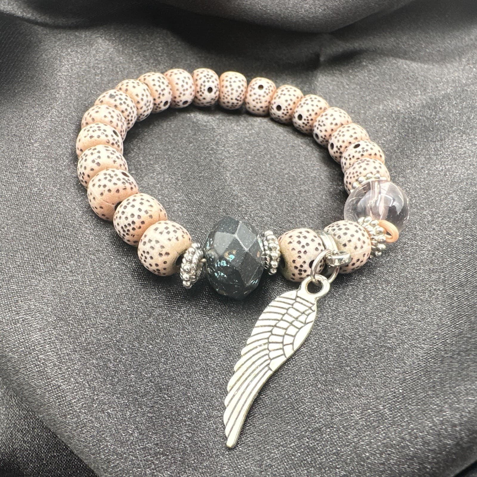 Vintage 80s Spotted Seed Bodhi Bead Bracelet Silver Tone Wing Charm Zen Jewelry - Thumbnail 6