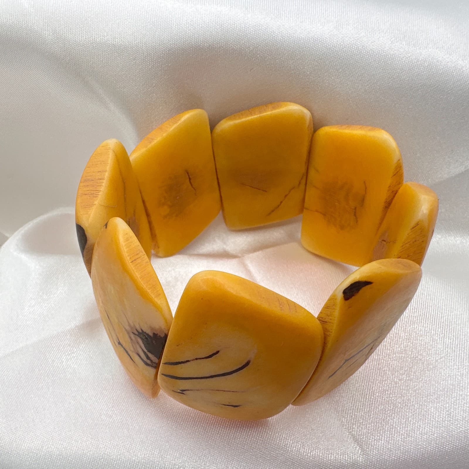 Vintage 80s Yellow Tagus Nut Stretch Bracelet Sustainable Ethnic Jewelry - Thumbnail 4