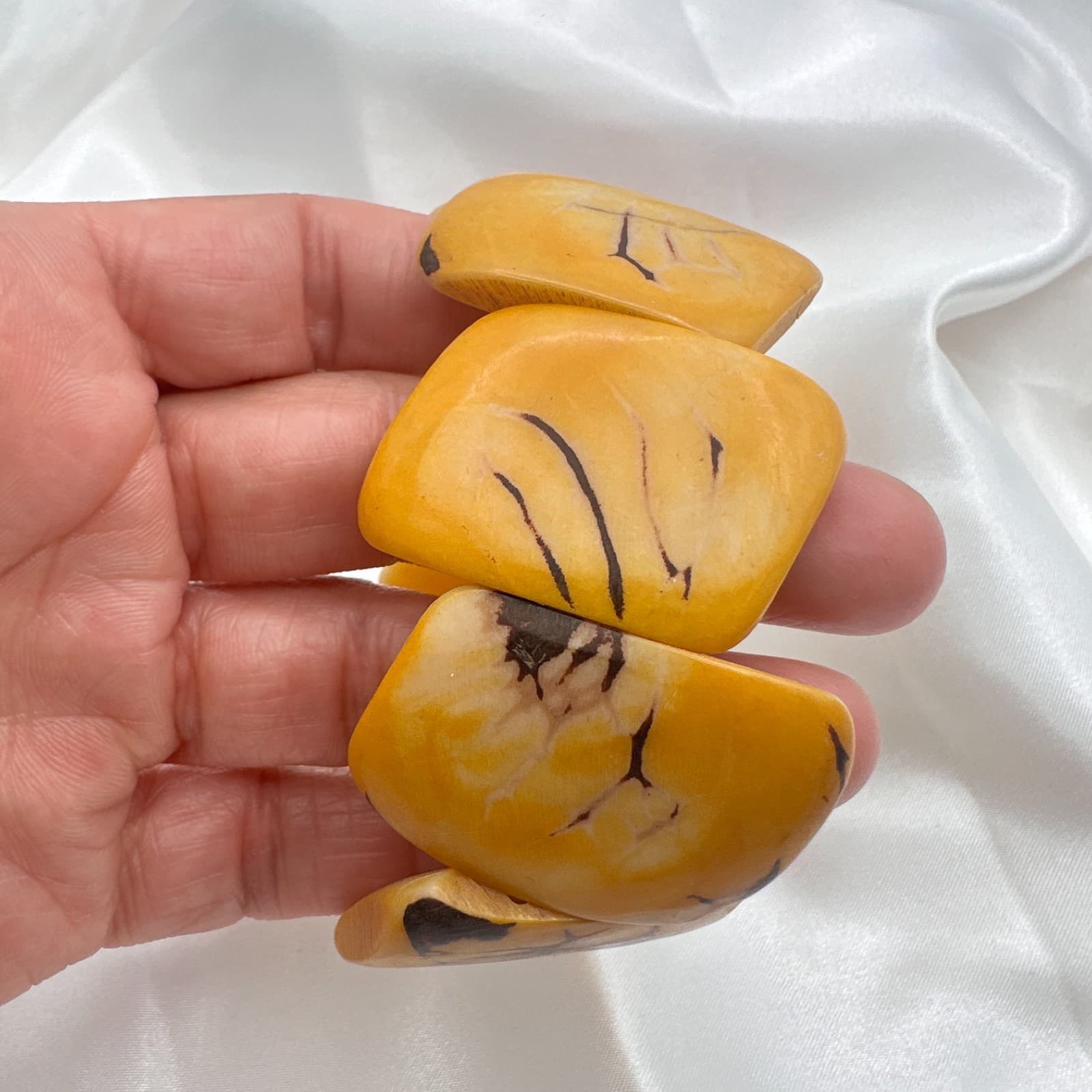 Vintage 80s Yellow Tagus Nut Stretch Bracelet Sustainable Ethnic Jewelry - Thumbnail 6