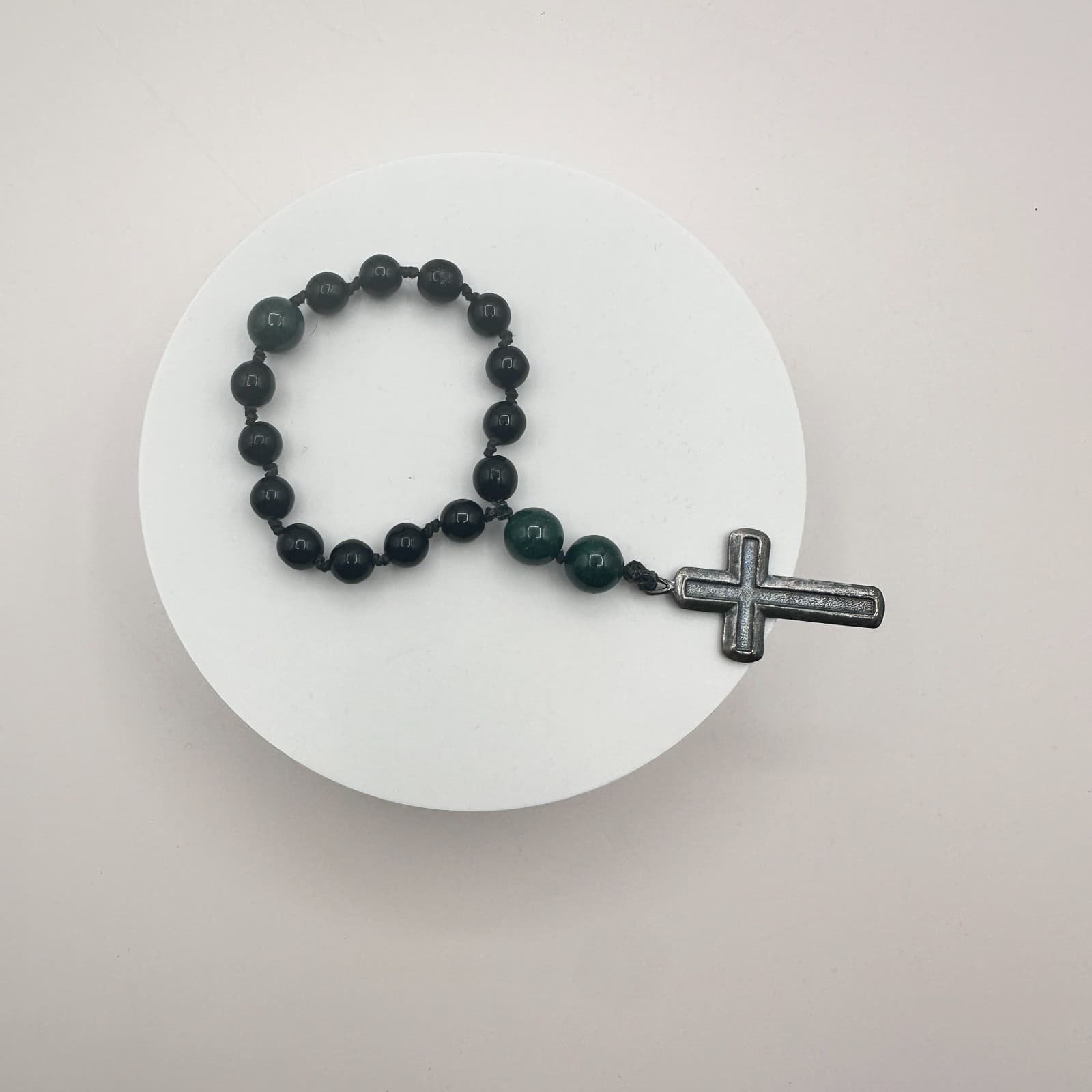 Vintage 90s Glass Beaded Rosary Bracelet SilverTone Cross Boho Religious Jewelry - Thumbnail 5