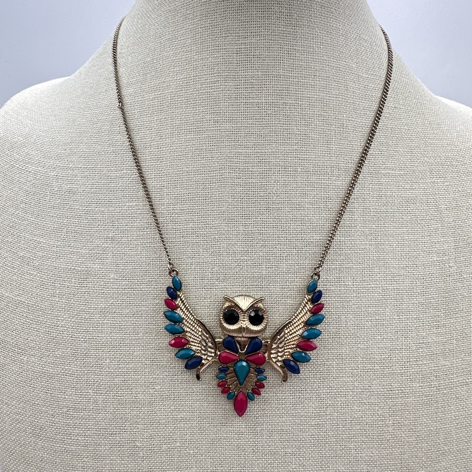 Vintage Y2K Gold Tone Beaded Owl Wings Pendant Necklace Boho Women's Jewelry 90s - Thumbnail 2