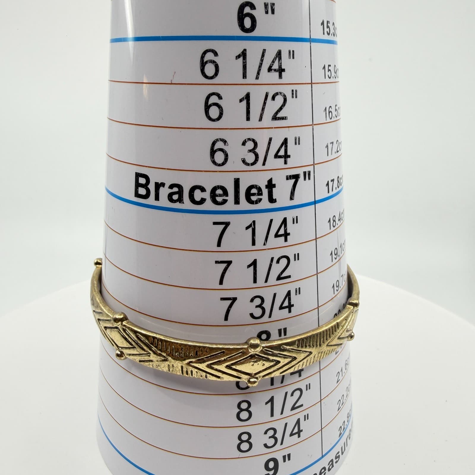 Etched Gold Tone Bangle Bracelet Geometric Pattern Boho Stackable Accessory - Thumbnail 8