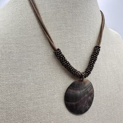 Vintage 90s Mother of Pearl Shell Pendant Cord Necklace Women's Fashion Jewelry - Thumbnail 4