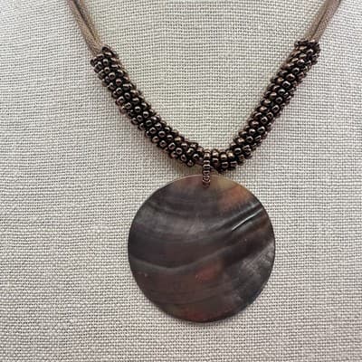 Vintage 90s Mother of Pearl Shell Pendant Cord Necklace Women's Fashion Jewelry - Thumbnail 2