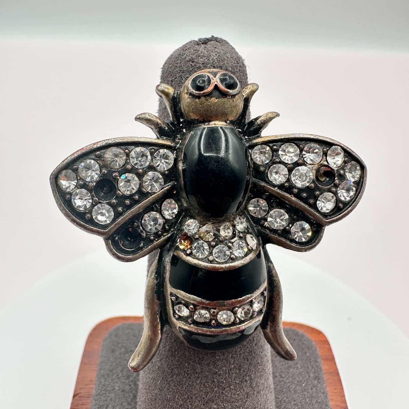 Vintage 80s Crystal Rhinestone Enamel Bee Insect Statement Ring Fashion Jewelry