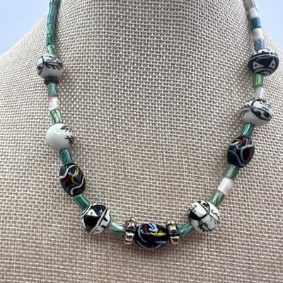 Vintage Y2K Silver Tone Beaded Necklace Boho Women's Classic Fashion Jewelry - Thumbnail 2