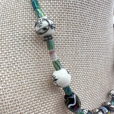 Vintage Y2K Silver Tone Beaded Necklace Boho Women's Classic Fashion Jewelry - Thumbnail 5