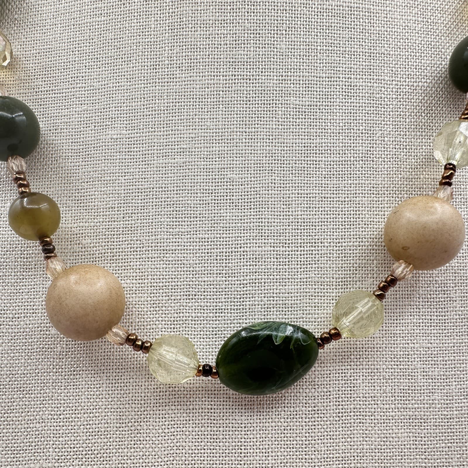 Vintage 90s Green Jade Crystal Bead Necklace Silver Tone Women's Jewelry Retro - Thumbnail 3