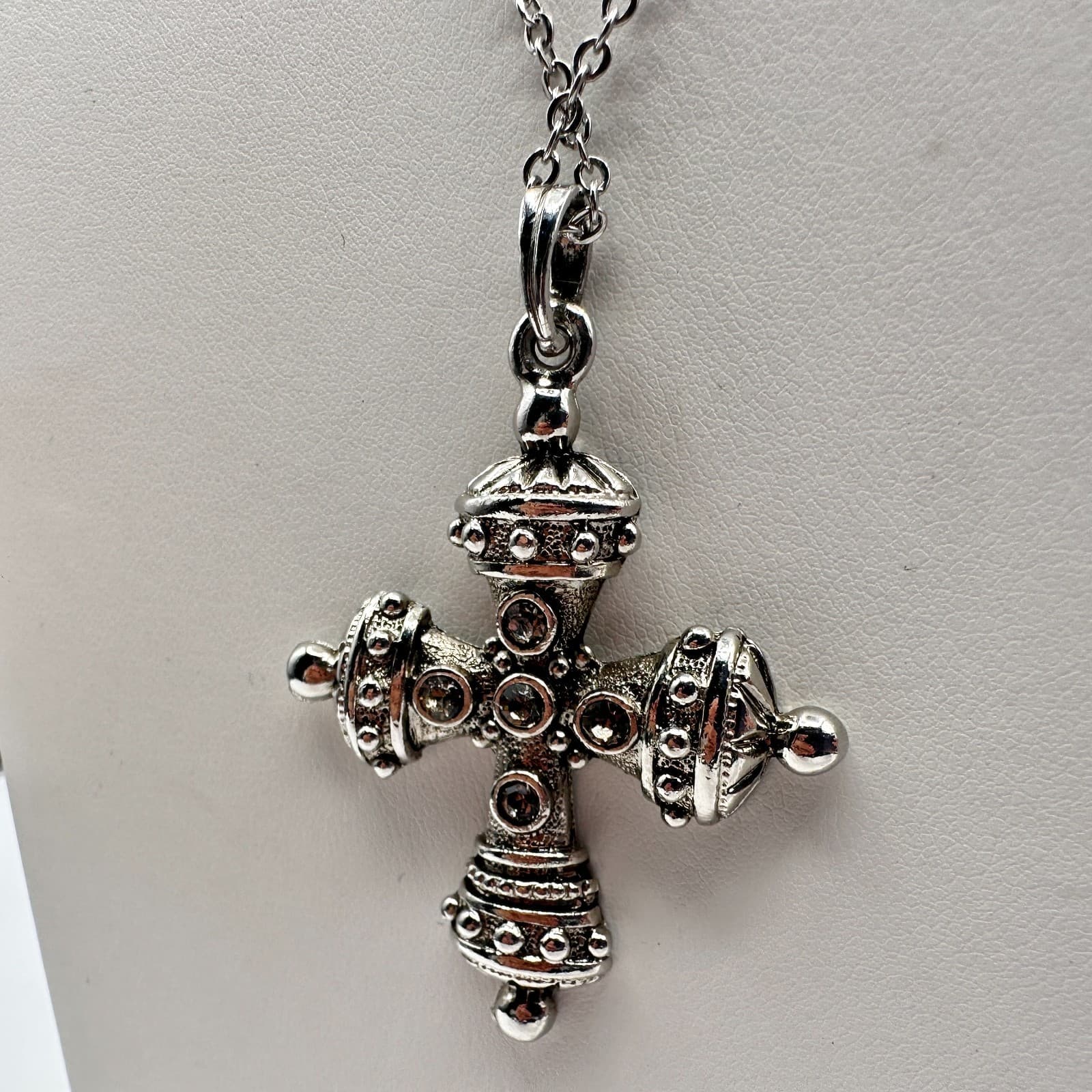 Vintage 90s Byzantine Cross Necklace Silver Tone Clear Glass Gothic Pendant Y2K - Thumbnail 5