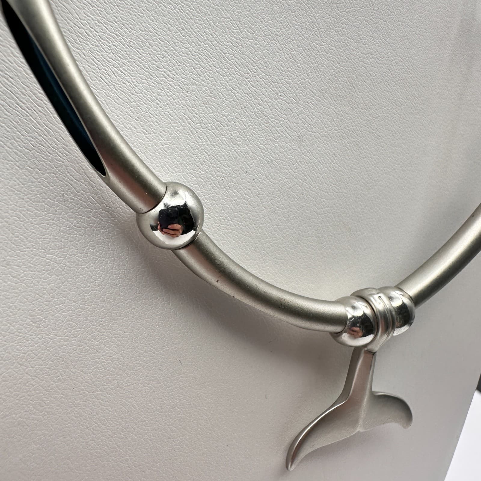 Vintage 90s Silver Tone Whale Tail Pendant Necklace Women's Classic Jewelry Boho - Thumbnail 3