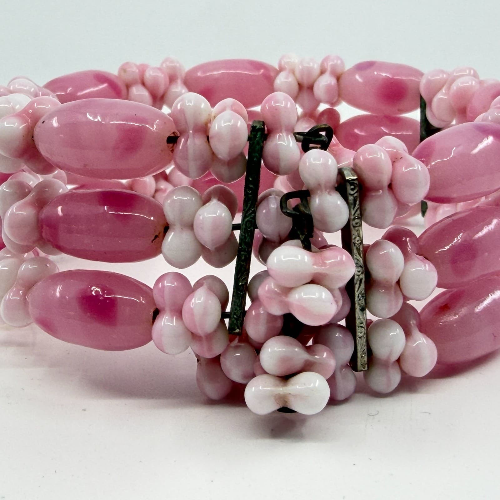 Triple Strand Pink Swirl Glass Bead Bracelet Romantic Cottagecore Jewelry Piece - Thumbnail 7