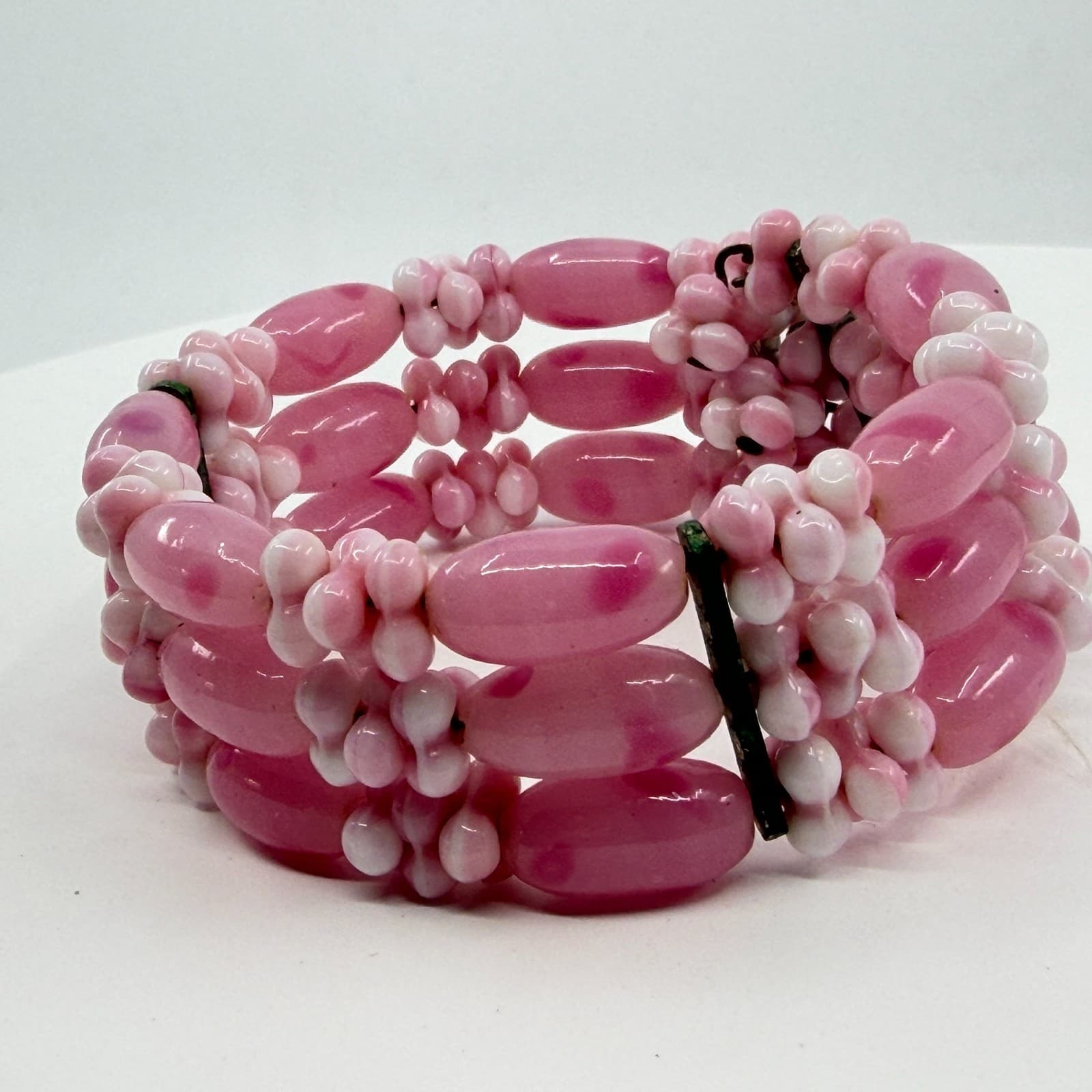 Triple Strand Pink Swirl Glass Bead Bracelet Romantic Cottagecore Jewelry Piece - Thumbnail 5