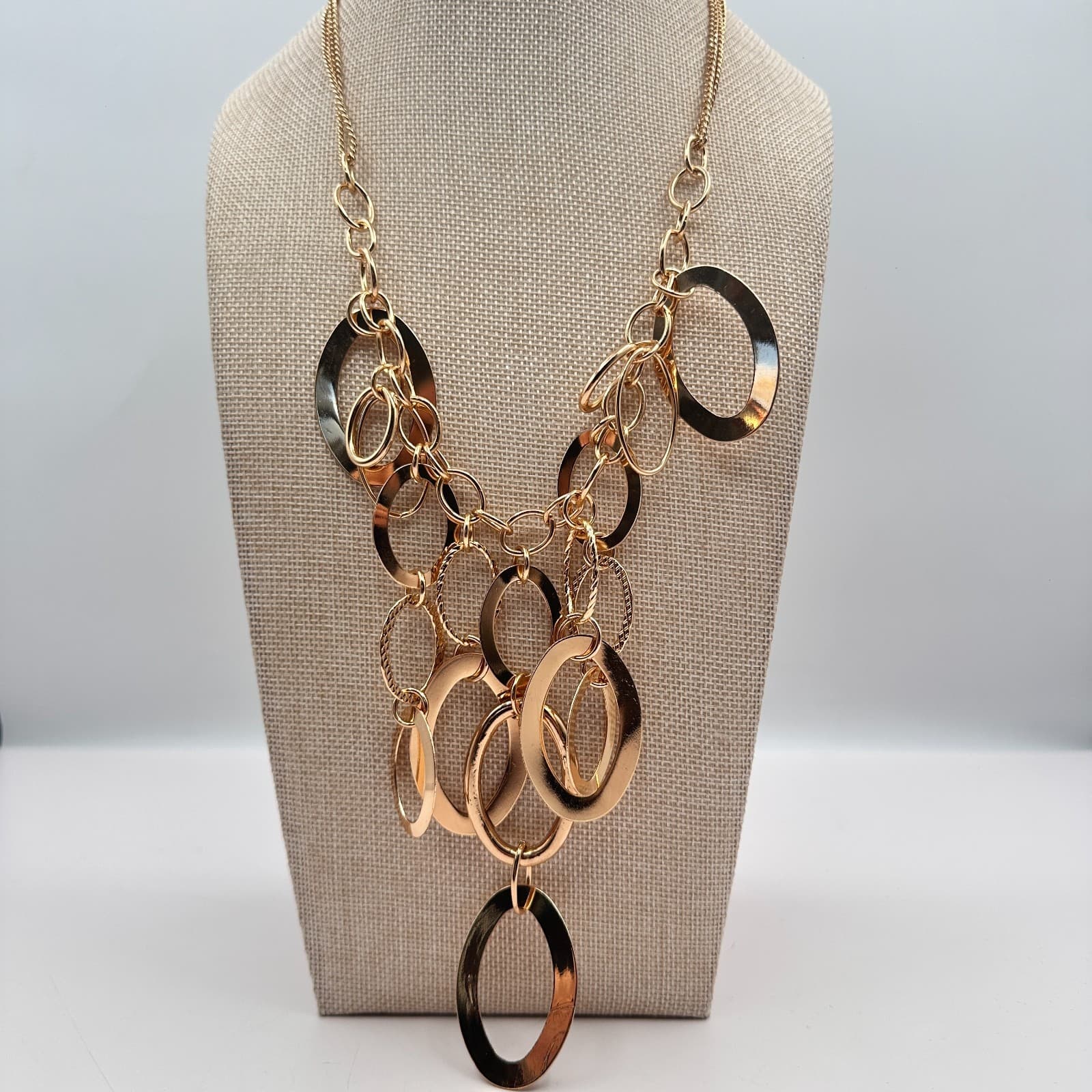Vintage 90s Gold Tone Oval Link Bib Necklace Statement Women's Classic Jewelry - Thumbnail 8