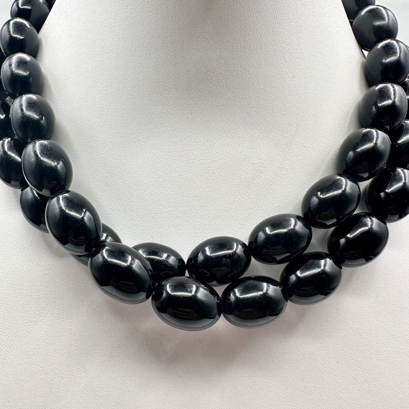 Vintage 90s Black Oval Beaded Multi Strand Necklace Statement Women's Jewelry - Thumbnail 2