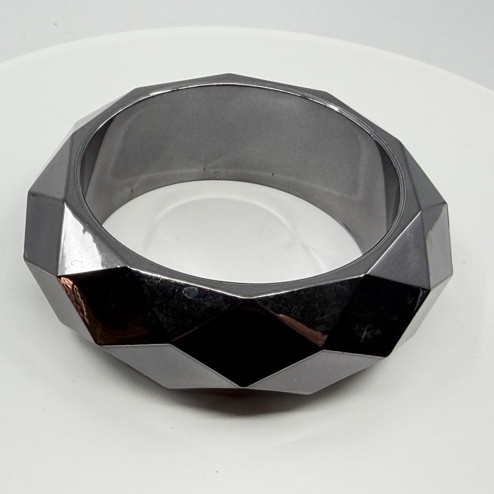Chunky Geometric Bangle Bracelet Gunmetal Tone Statement Piece Modern Accessory - Thumbnail 5