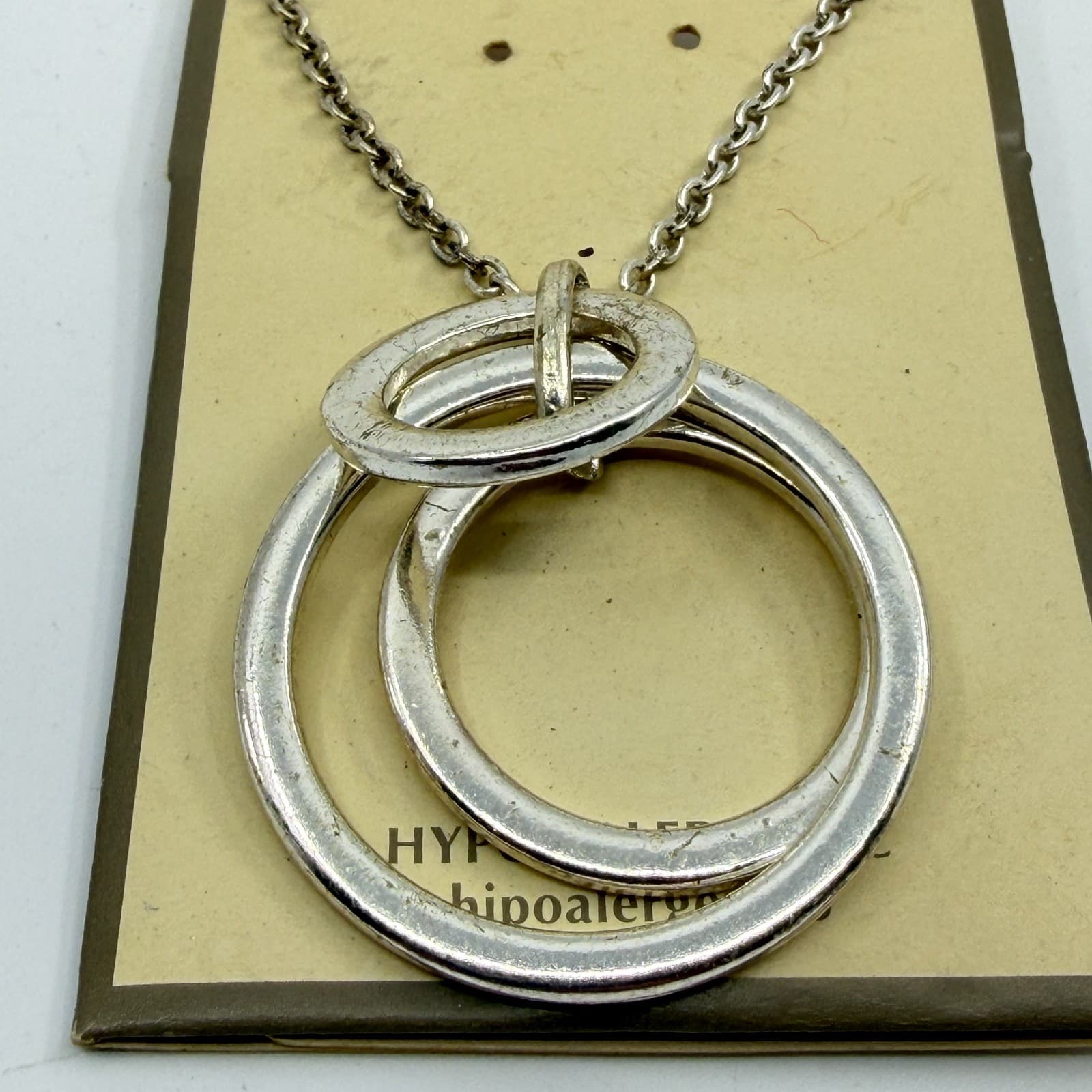 Chunky Silver Tone Interlocking Eternity Circle Pendant Necklace StatementGift - Thumbnail 3