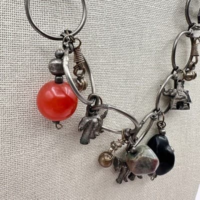 Vintage Y2K Silver Tone Beaded Animal Charm Necklace Women's Classic Jewelry - Thumbnail 3