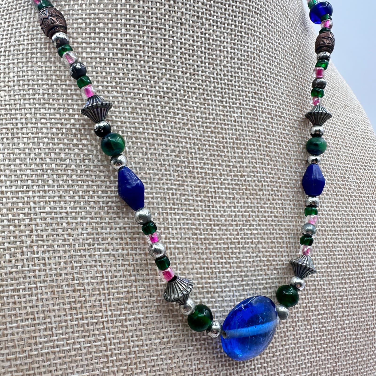 Vintage 90s Blue Glass Focal Bead Necklace Boho Tribal Western Fashion Jewelry - Thumbnail 4